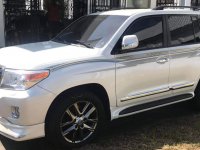 Selling Pearl White Toyota Land Cruiser 2013 in San Fernando