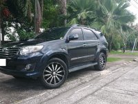 Selling Black Toyota Fortuner 2013 in Angeles City 