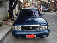 Blue Toyota Crown 1990 for sale in Manila
