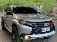 Sell Silver Mitsubishi Montero sport in Quezon City