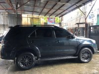 Selling Black Toyota Fortuner in Makati