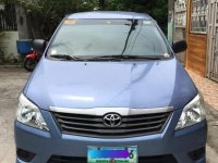 Blue Toyota Innova 2013 for sale in Cainta