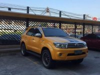 Yellow Toyota Fortuner 2009 for sale in Quezon City