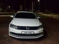 Selling White Volkswagen Jetta 2016 in Angeles