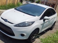 Selling White Ford Fiesta 2011 in Dasmariñas