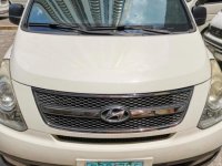 Selling White Hyundai Grand Starex 2011 in Manila