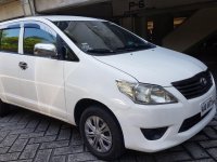 White Toyota Innova  2014 for sale in Caloocan