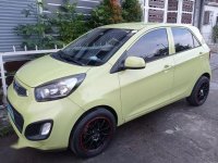 Sell Yellow 2010 Kia Picanto in Angeles