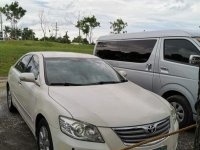 White Toyota Camry 2007 for sale in Cavite