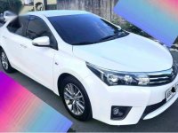 Sell Pearl White 2015 Toyota Corolla Altis in Manila