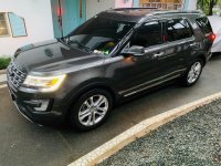 Sell Grey 2017 Ford Explorer in Makati