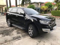 Selling Black Ford Everest 2017 in Taguig
