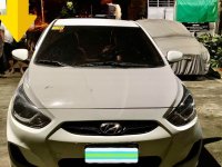 White Hyundai Accent 2013 for sale in Manila