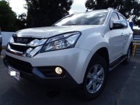 Selling White Isuzu Mu-X 2016 SUV in Manila