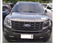 Selling Silver Ford Explorer 2016 in Manila