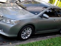Selling Silver Toyota Camry 2014 in Makati