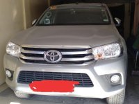 Selling Silver Toyota Hilux 2017 in Cabuyao