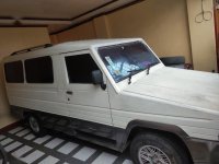 Selling White Toyota Tamaraw 2000 in Quezon