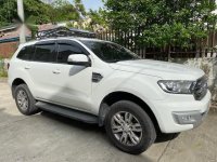 2016 Ford Everest