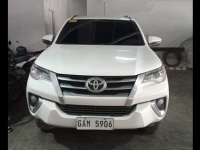 Selling White Toyota Fortuner 2019 in Caloocan