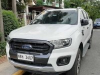 Selling White Ford Ranger 2019