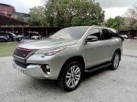 White Toyota Fortuner 2017 