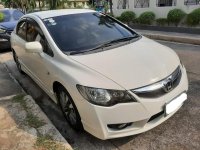 Selling White Honda Civic 2011