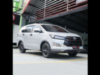 White Toyota Innova 2018 for sale in Quezon