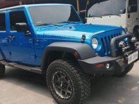 Selling Jeep Wrangler 2015