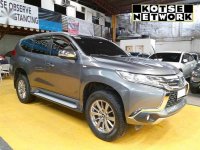 Selling Mitsubishi Montero 2017