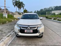 Selling Mitsubishi Montero 2019