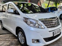 Selling Toyota Alphard 2015 