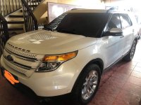 Selling White Ford Explorer 2014 in San Fernando