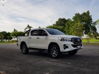White Toyota Hilux 2019 for sale Automatic