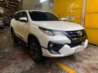Selling Pearl White Toyota Fortuner 2018 in San Juan