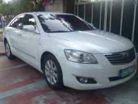 White Toyota Camry 2006 for sale in Quezon City