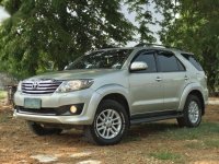 Selling Brightsilver Toyota Fortuner 2012 in Valenzuela