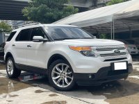 Selling White Ford Explorer 2014 in Makati