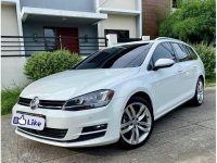 Selling White Volkswagen Golf 2017 in Parañaque
