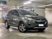 Selling Silver Hyundai Tucson 2013 in Makati