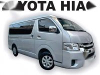 Selling Brightsilver Toyota Hiace 2018 in Cainta