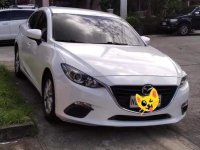 White Mazda 3 2015 for sale in Carmona