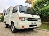 Selling White Mitsubishi L300 2017 in Cebu