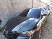 Selling Black Mazda 3 2004 in Pateros