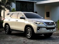 Sell White 2018 Toyota Fortuner in Pasay