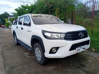 White Toyota Hilux 2017 for sale in Angeles