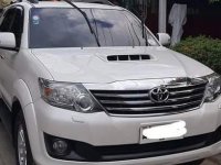 Selling White Toyota Fortuner 2014 in San Mateo