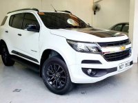 Pearl White Chevrolet Trailblazer 2018 for sale in Quezon