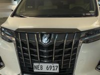 Selling White Toyota Alphard 2020 in Quezon City