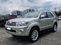 Selling Silver Toyota Fortuner 2009 in Pasig